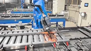 LWD03B0 Testa di saldatura laser a doppia oscillazione per saldatura di acciaio al carbonio da 1,2 mm