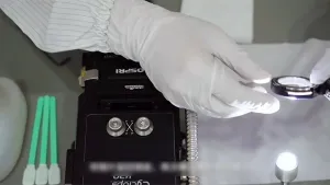 Manutenzione del vetro di protezione della messa a fuoco