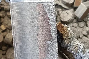 Testa di taglio laser a fibra da 30 kW con smusso